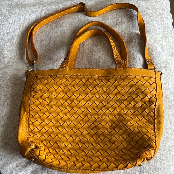 Frank Exe—Made in Tuscany Handbags - Italian Elegant Woven Leather Bag - Mustard Yellow